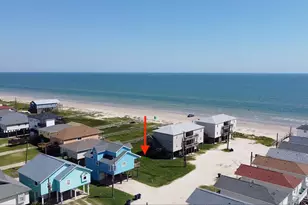 128 Howard Ave, Surfside Beach, TX 77541 - Photo 1