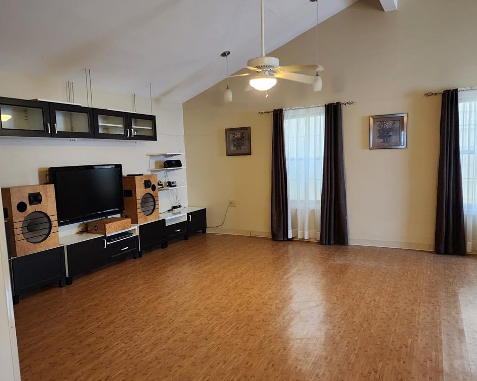 12312 Sandstone St, Houston TX  77036-6132 exterior
