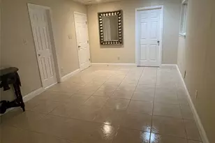 405 Shadylawn St, Shoreacres, TX 77571 - Photo 5