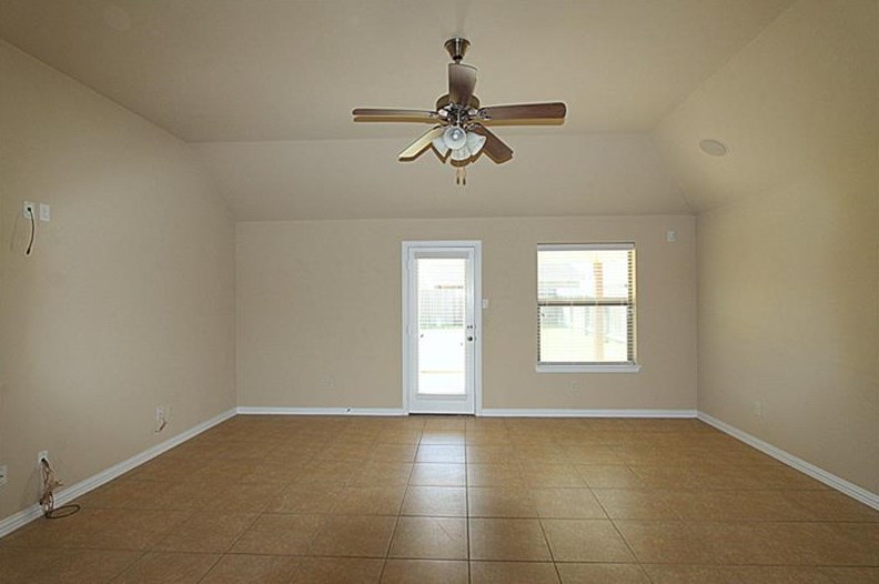 2314 Horned Owl Dr, Katy TX  77494-1932 exterior