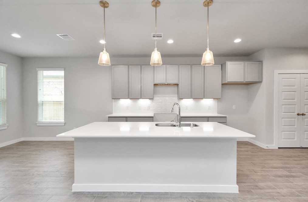 15527 Fall Fern Cir, Houston TX  77044-6199 exterior