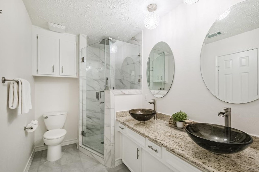 3018 Frontier Dr, Sugar Land TX  77479-1635 exterior