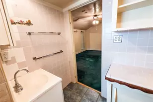 106 Jordan Ave, Cleveland, TX 77327 - Photo 21