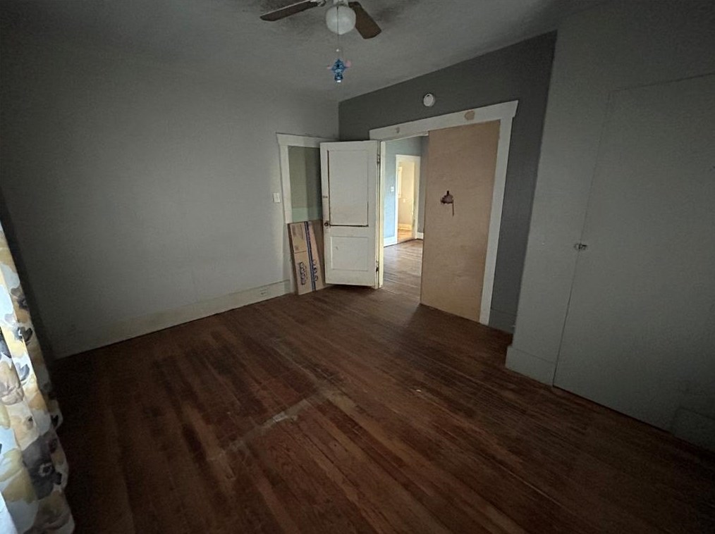 705 Walton, Houston TX  77009-6145 exterior