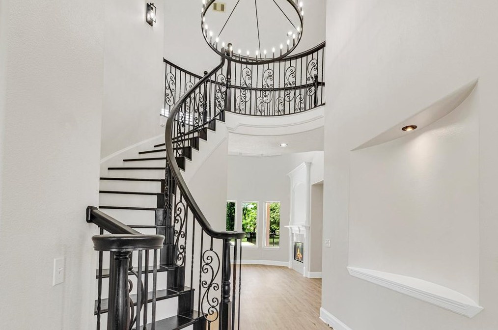 32731 Westminster Dr, Fulshear TX 77441-4098 exterior