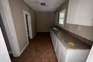 1303 Hopkins Dr, Jasper, TX 75951 - Photo 7