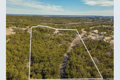 218 Madrona Drive S, Kerrville, TX 78028 - Photo 5