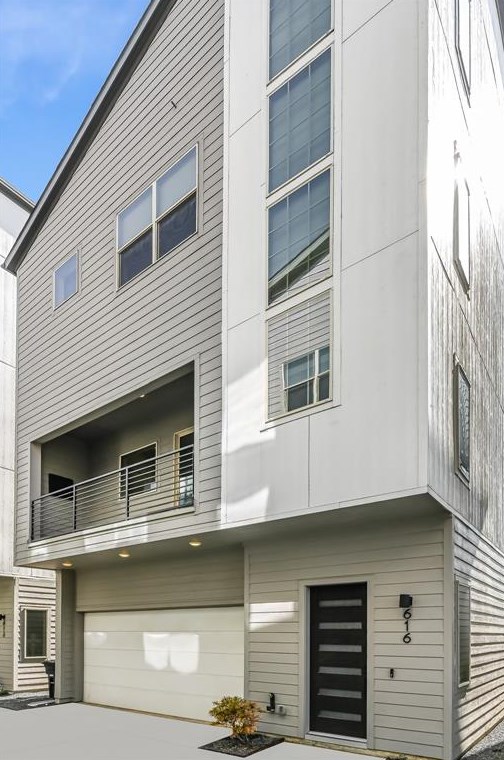 616 York, Houston TX 77003-2531 exterior