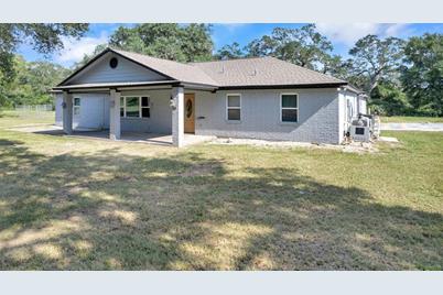 359 County Road 126, Edna, TX 77957 - Photo 1