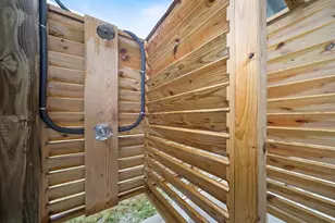 1381 Featherstone Ave, Gilchrist, TX 77617 - Photo 17