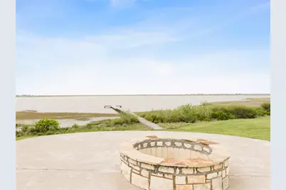3013 Palacios Bay Drive, Palacios, TX 77465 - Photo 21