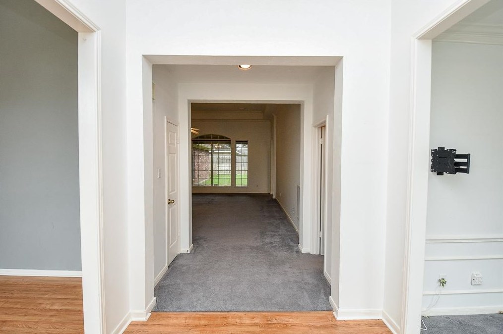 16210 Lakestone Dr, Tomball TX  77377-8551 exterior