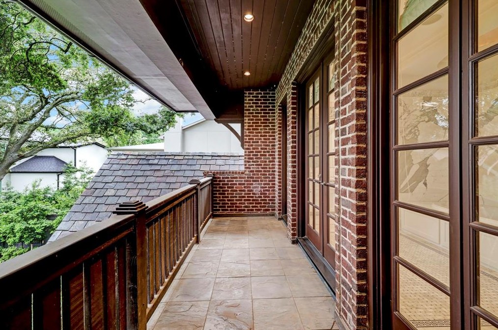 3831 Case St, Houston TX  77005-3601 exterior