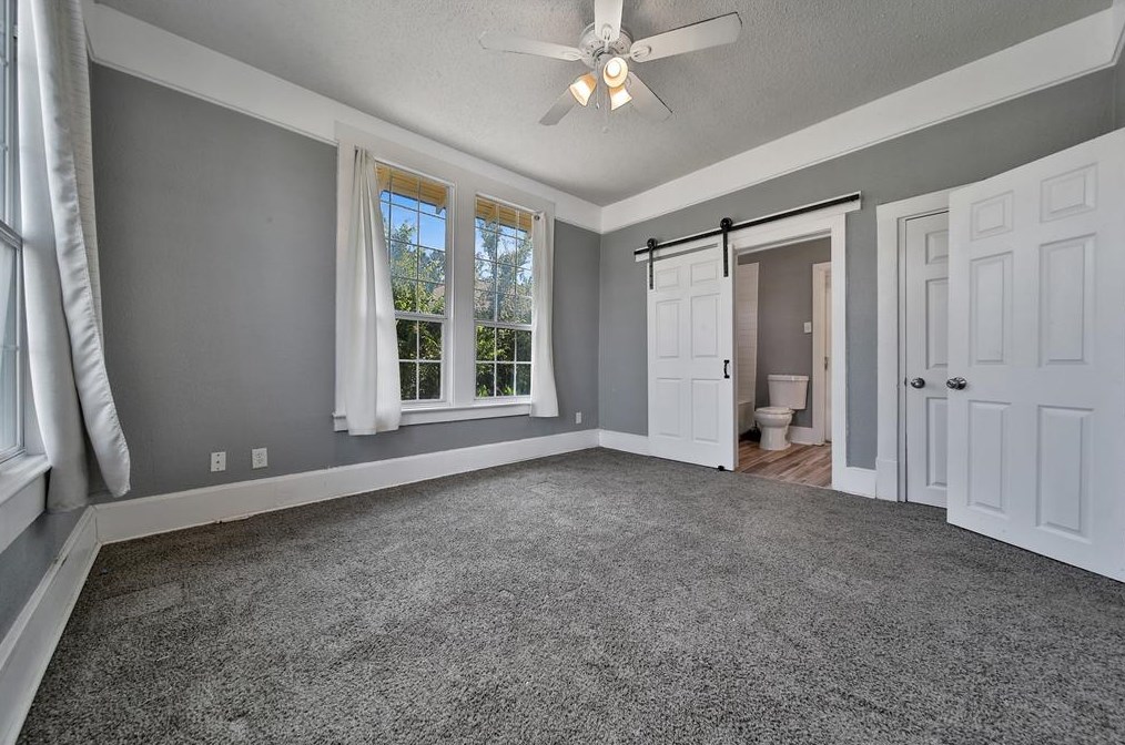 106 Drennan St, Houston TX  77003-2601 exterior