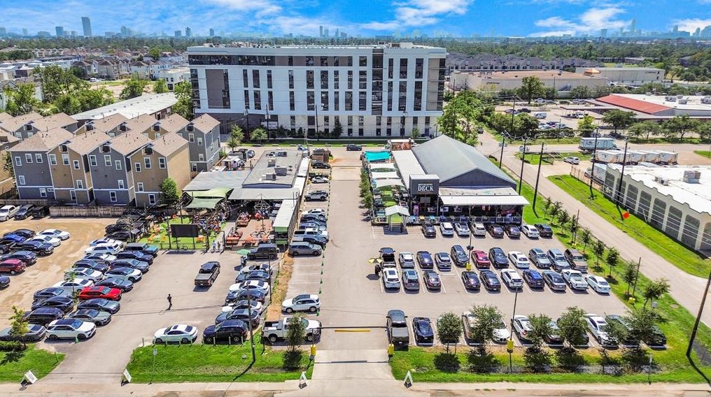 925 21 St, Houston TX  77008-3514 exterior