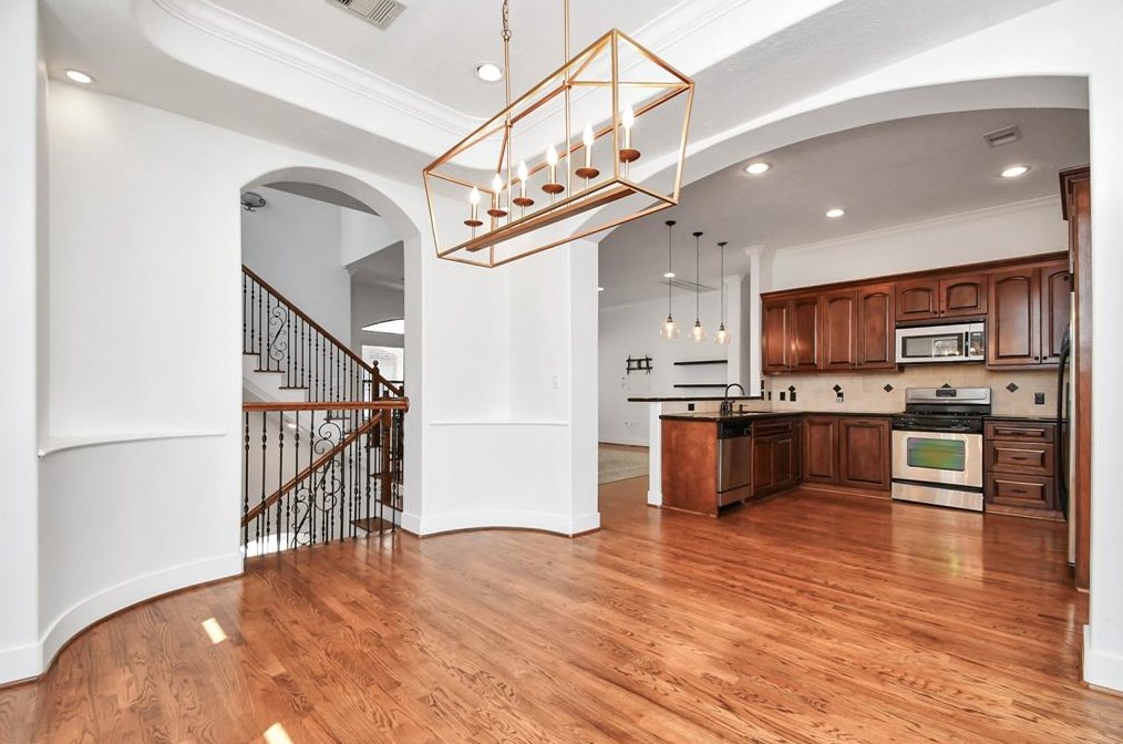 925 21 St, Houston TX  77008-3514 exterior