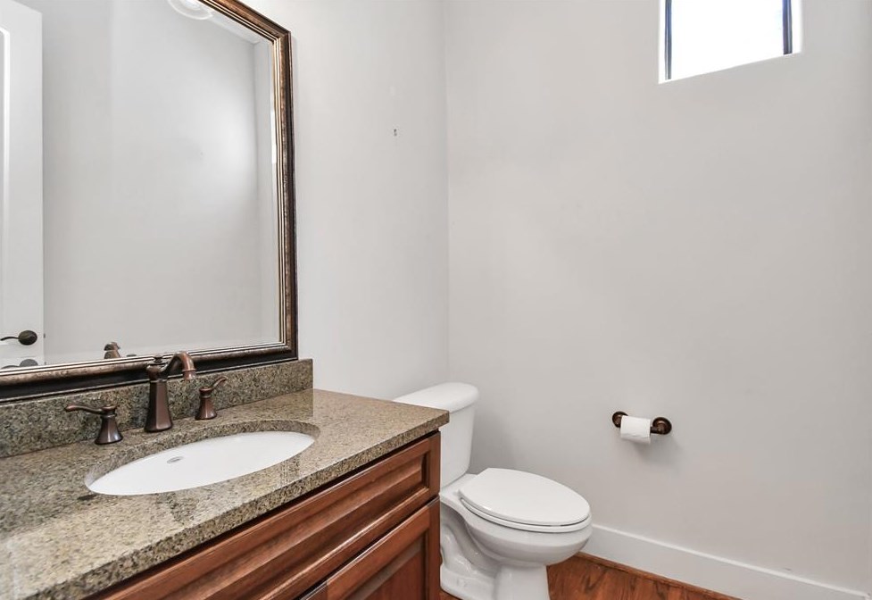 925 21 St, Houston TX  77008-3514 exterior