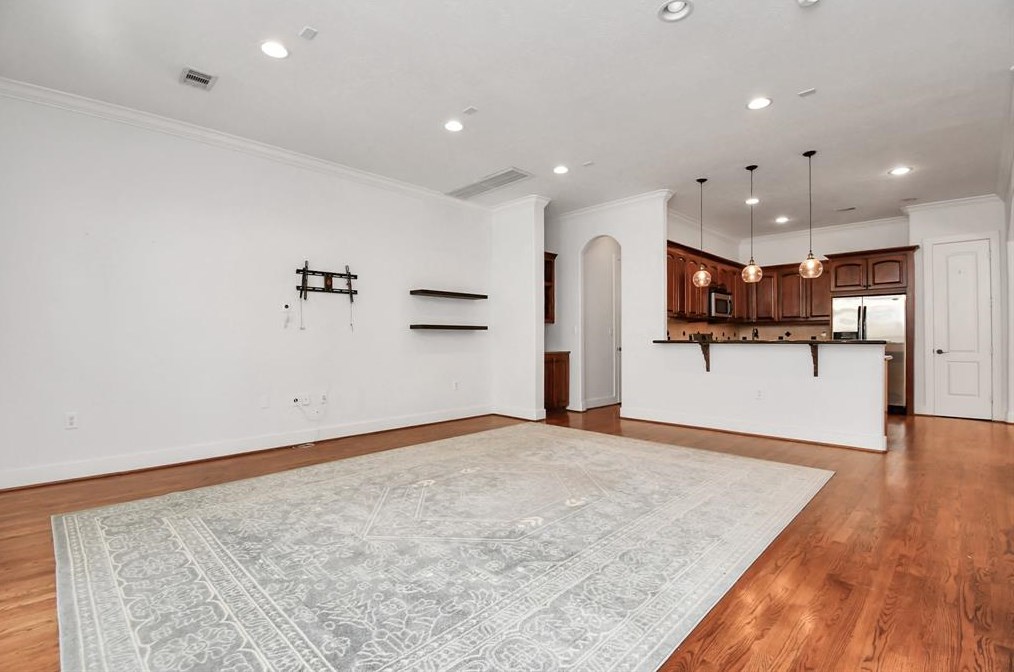 925 21 St, Houston TX  77008-3514 exterior