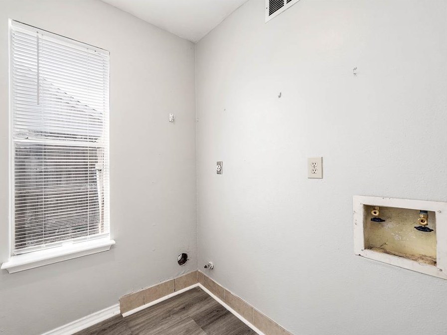 10615 Trading Post Dr, Houston TX  77064-7042 exterior