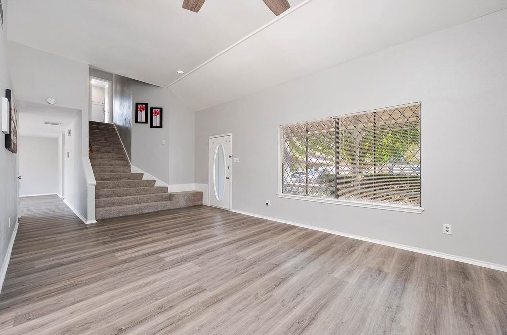 10615 Trading Post Dr, Houston TX  77064-7042 exterior