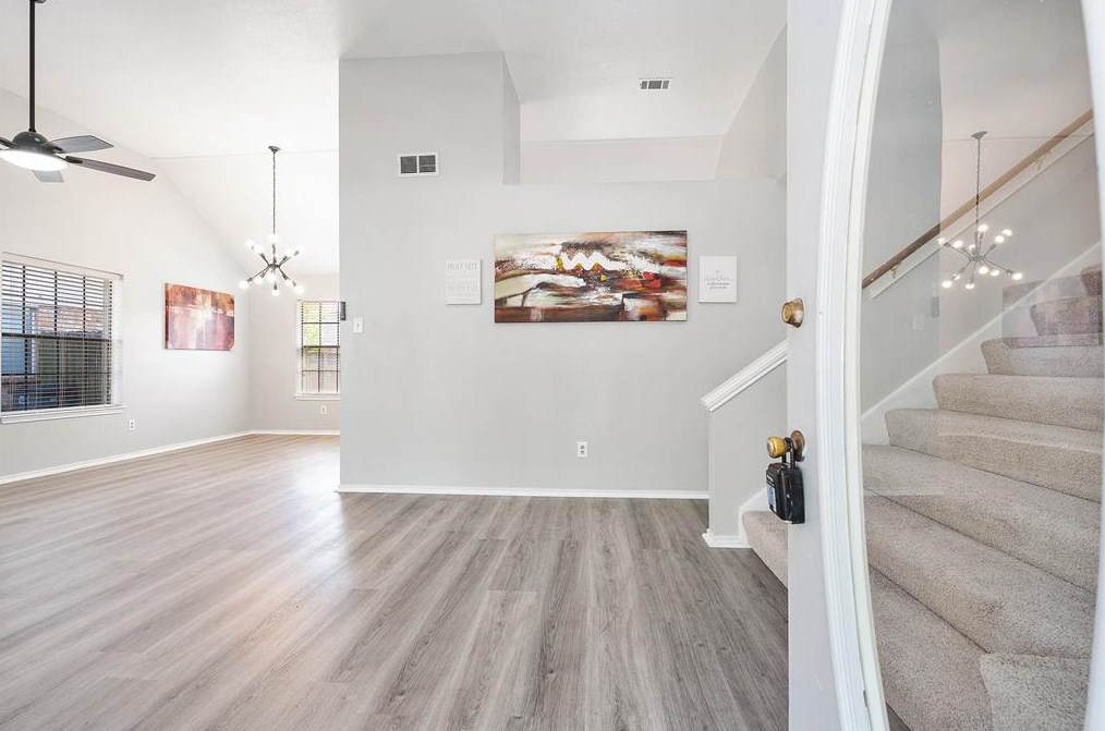 10615 Trading Post Dr, Houston TX  77064-7042 exterior