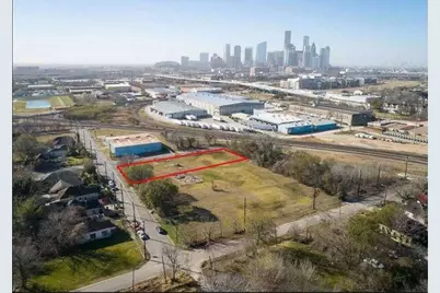 2291 Harrington Street, Houston, TX 77026 - Photo 3