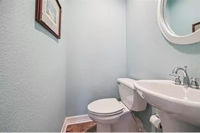 411 Sunset Circle, Tiki Island, TX 77554 - Photo 15