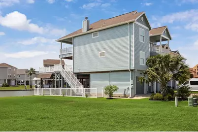 411 Sunset Circle, Tiki Island, TX 77554 - Photo 3