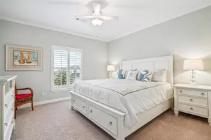 411 Sunset Cir, Tiki Island, TX 77554 - Photo 25