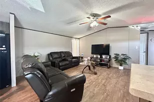 348 Rd 5604, Cleveland, TX 77327 - Photo 5