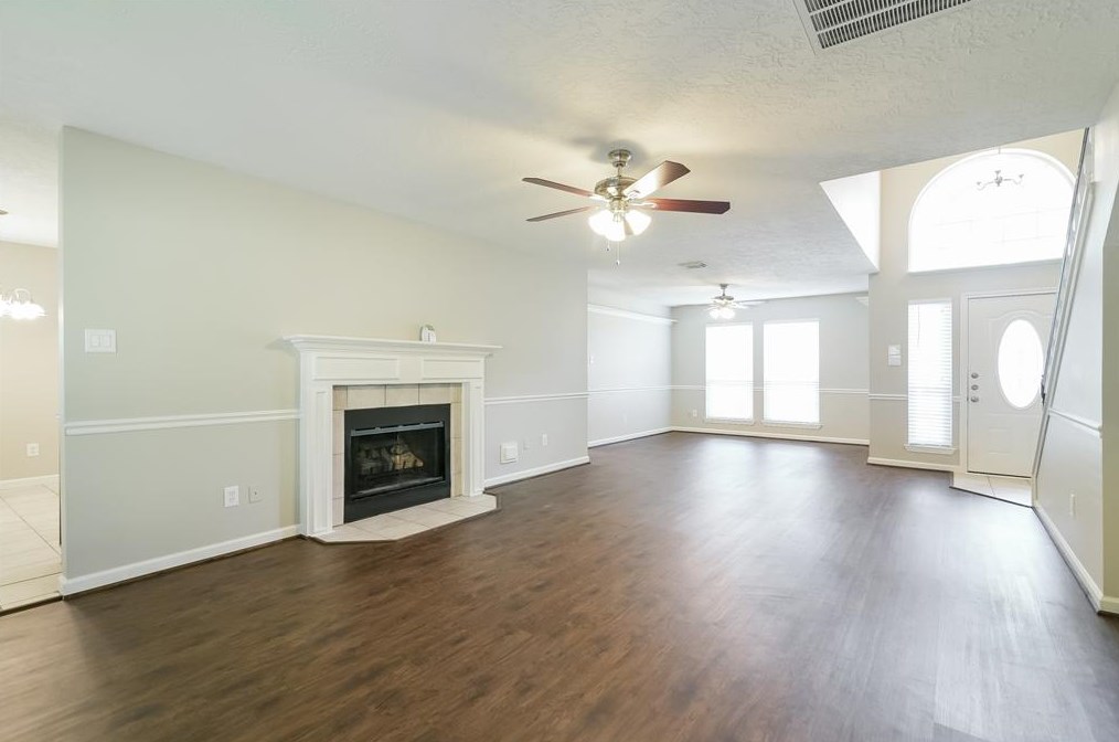 8010 Honeyfield Ln, Spring TX  77379-4032 exterior