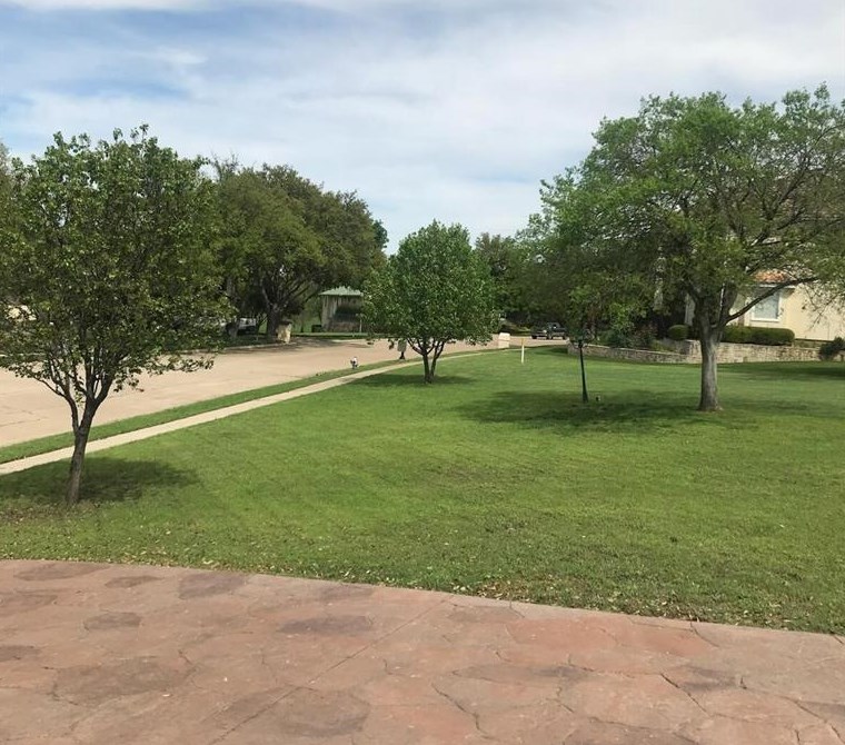 1510 Cottonwood Valley Cir, Irving TX  75038-5930 exterior