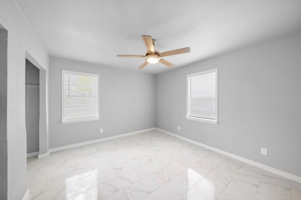 13303 Glenwyck St, Houston TX  77045-3213 exterior