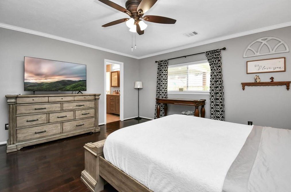 11119 Kirkvale Dr, Houston TX 77089-3636 exterior