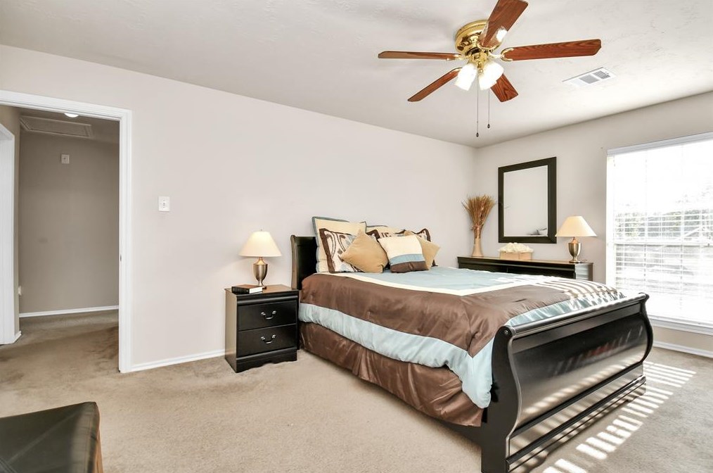 11119 Kirkvale Dr, Houston TX 77089-3636 exterior