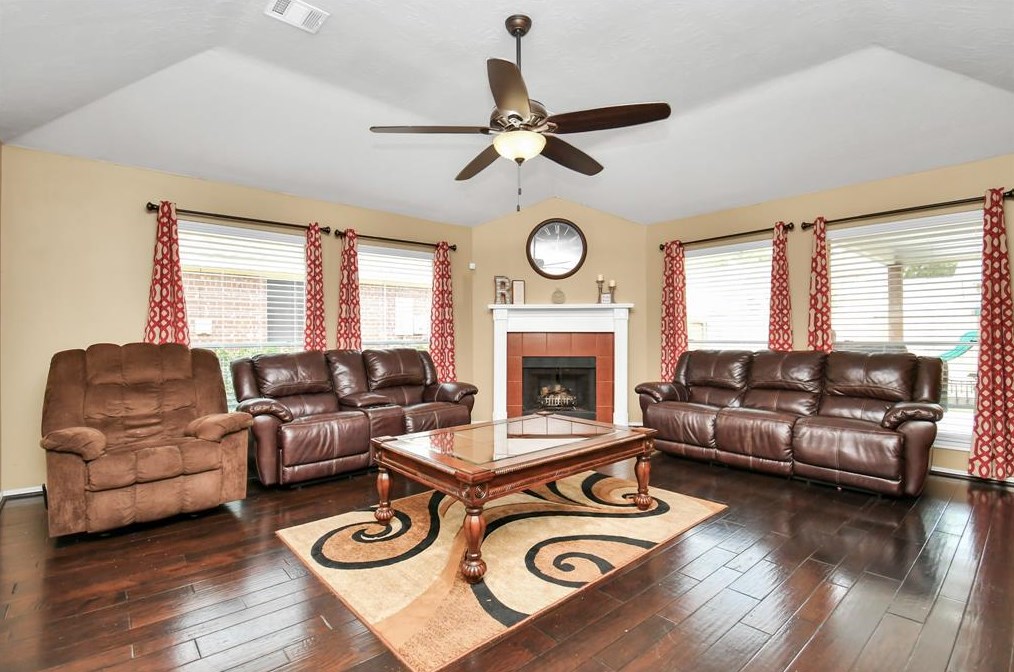 11119 Kirkvale Dr, Houston TX 77089-3636 exterior