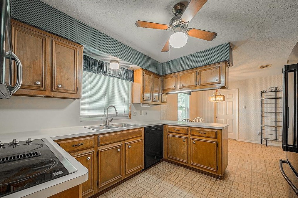 3539 Hl Spg Dr, Humble TX 77345-1181 exterior