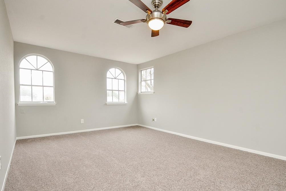 12222 Grn Glade Dr, Houston TX  77099-3118 exterior