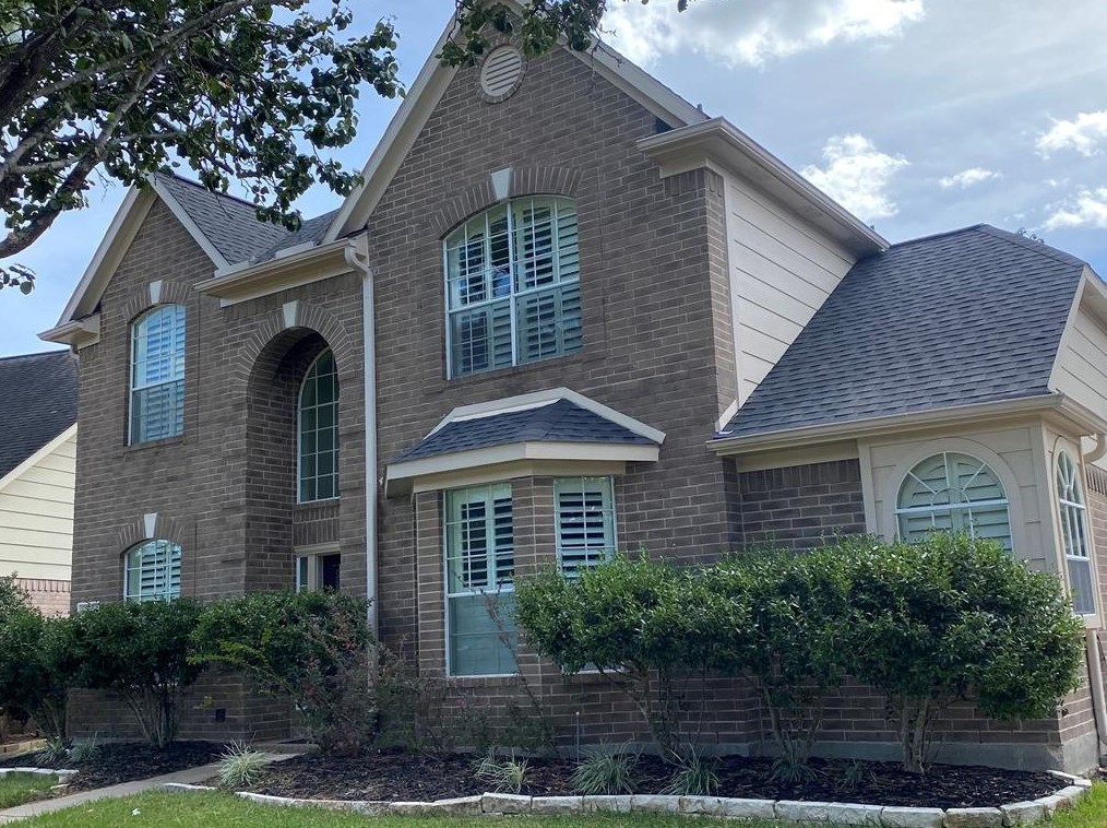 9811 Therrell Dr, Houston TX  77064-7467 exterior