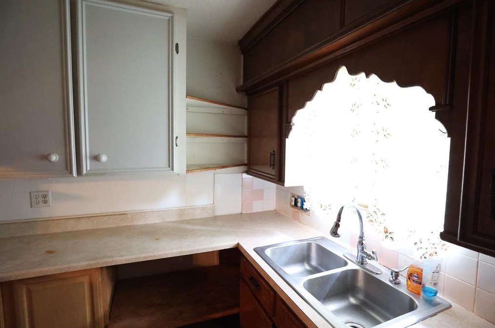 7003 Kingsway Dr, Houston TX  77087-6023 exterior