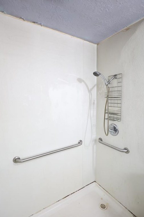 7003 Kingsway Dr, Houston TX  77087-6023 exterior