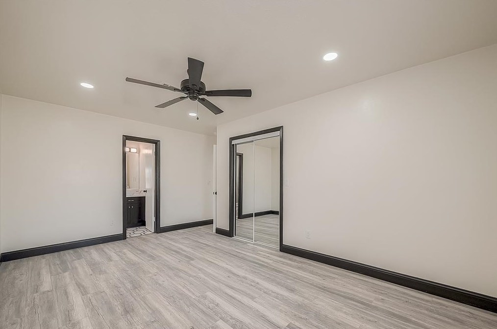 5715 Corl St, Houston TX 77087-4107 exterior