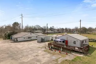 9210 Ashville Dr, Houston, TX 77051 - Photo 5