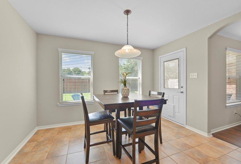 3612 Oak Xing Dr, Pearland TX  77581-7103 exterior