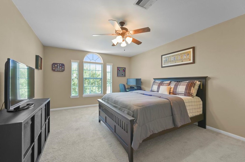 3612 Oak Xing Dr, Pearland TX  77581-7103 exterior