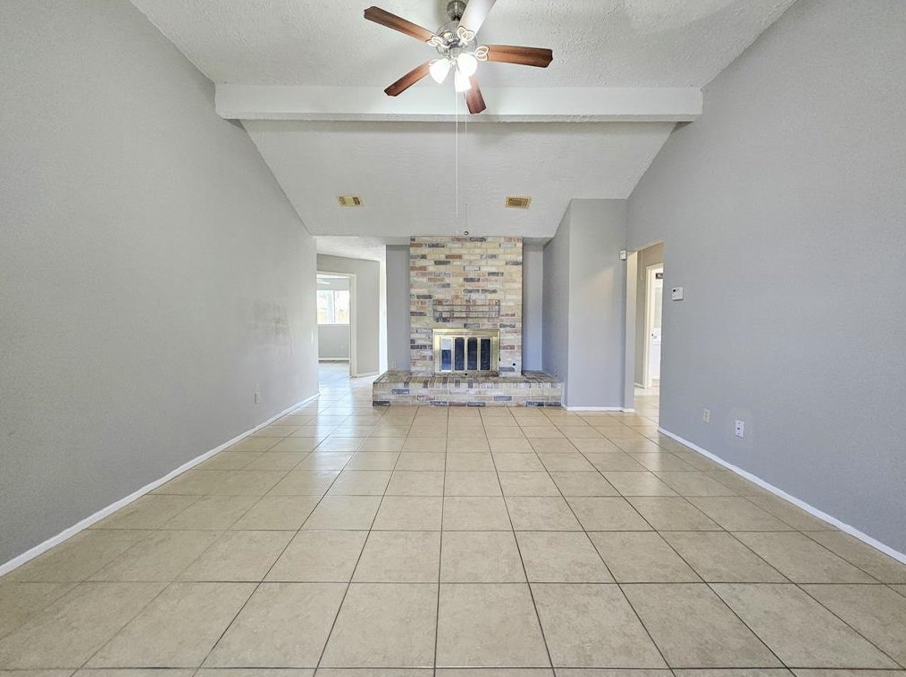 7423 San Lucas Dr, Houston TX  77083-3727 exterior