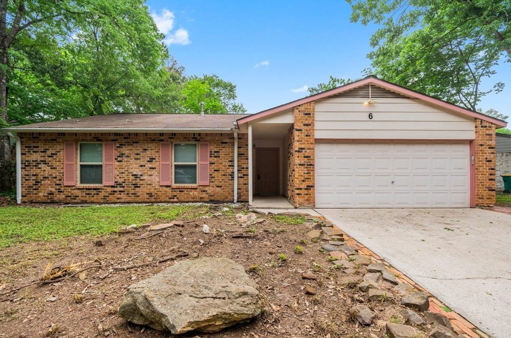 6 Raven Ridge Ln, Spring TX  77380-1830 exterior