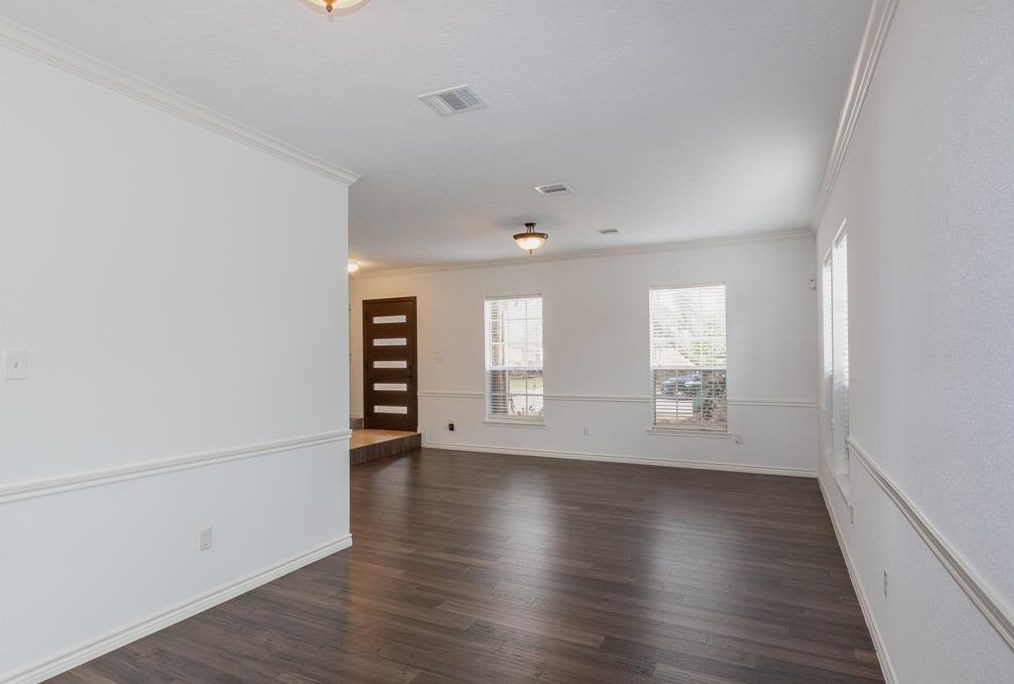 14303 Providence Pne Trl, Houston TX  77062-2042 exterior