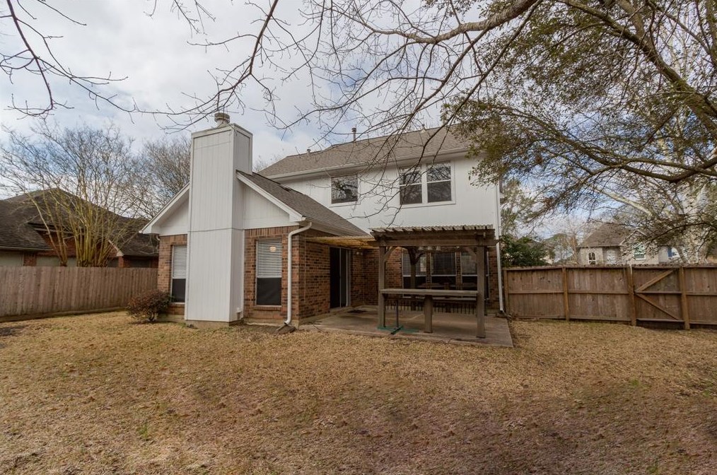 14303 Providence Pne Trl, Houston TX  77062-2042 exterior