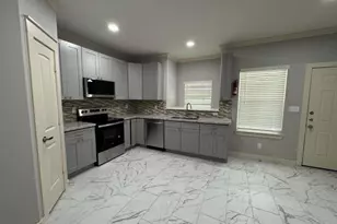 5802 Twisted Pine Ct, Houston, TX 77039 - Photo 1